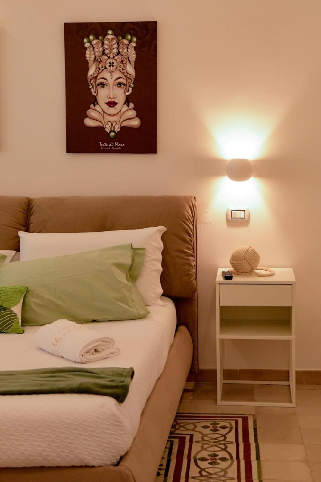 Madre Terra Apartment & Rooms Terrasini Buitenkant foto